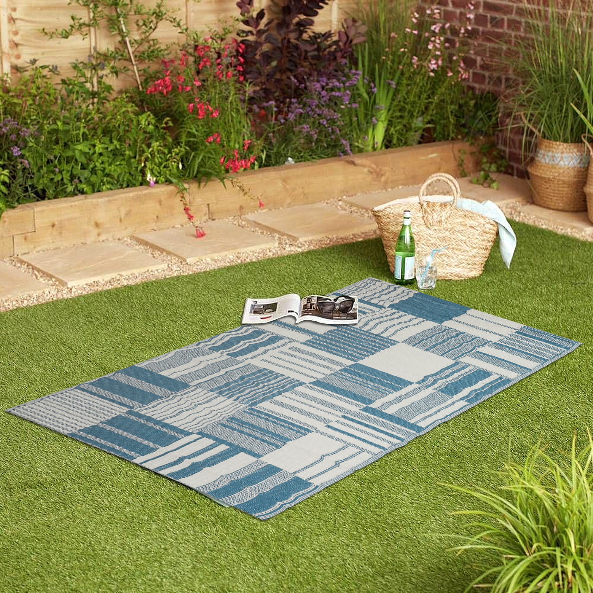 Home Beautiful                         Pink PVC Floor Mat