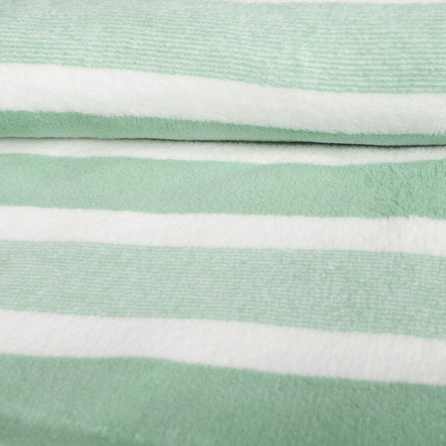 200 GSM Green Microfiber Bath Towel, , large