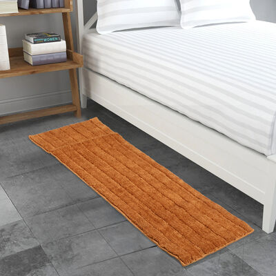 Brown Fur Runner