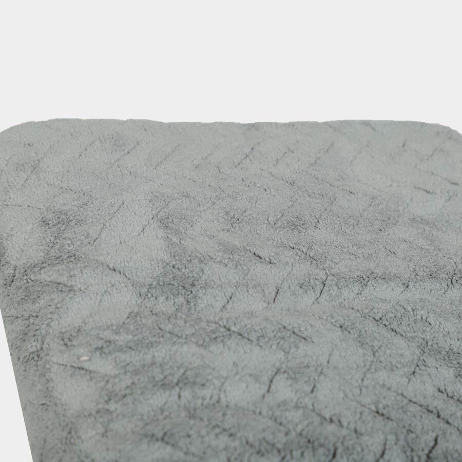 320 GSM Green Microfiber Bath Towel, , large image number null