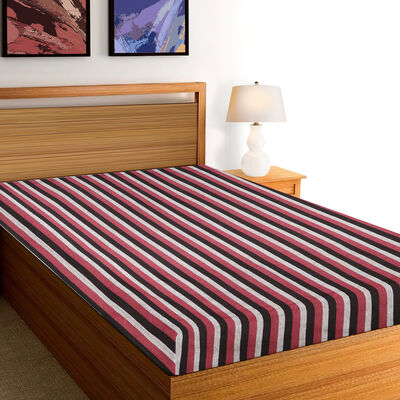 Pink Checks Polyester Cotton BedCover