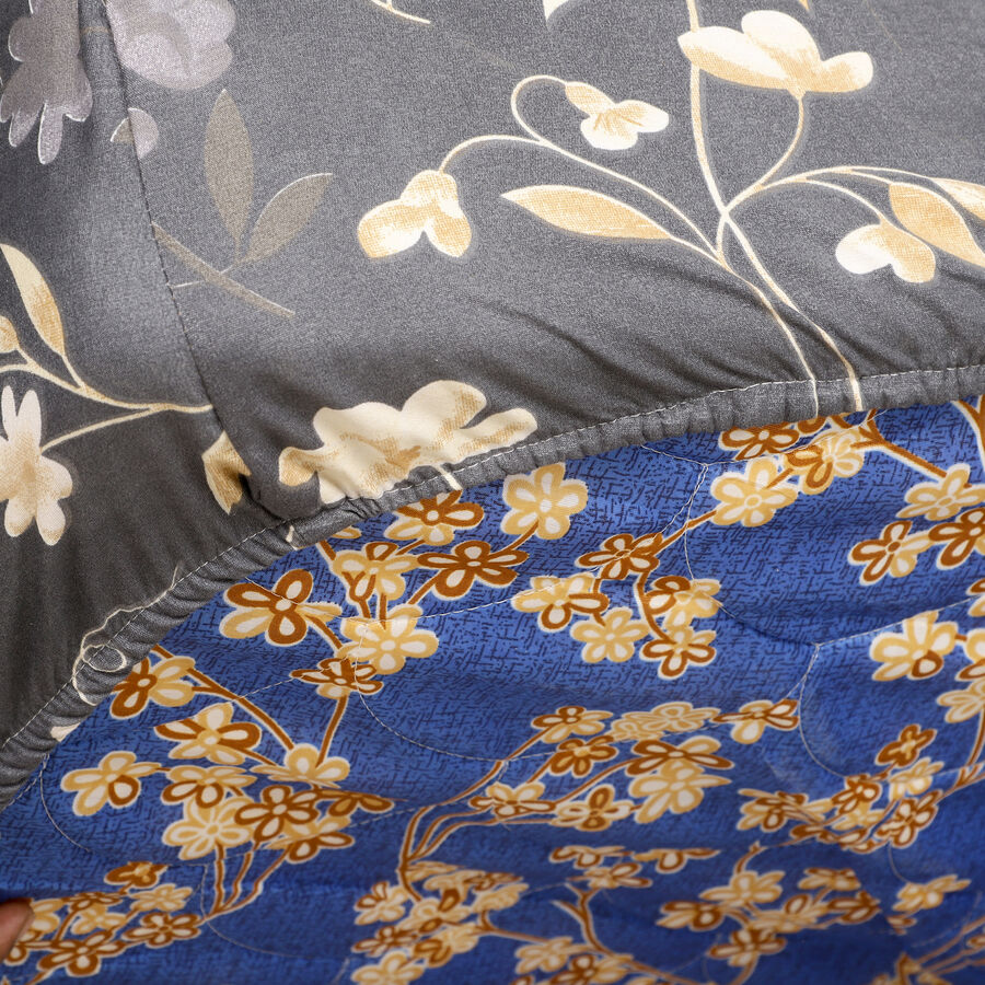 120 GSM Blue Microfiber Double Bedsheet, , large image number null