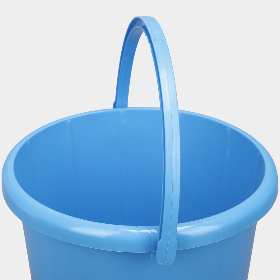 16 L Plastic Bucket, , large image number null