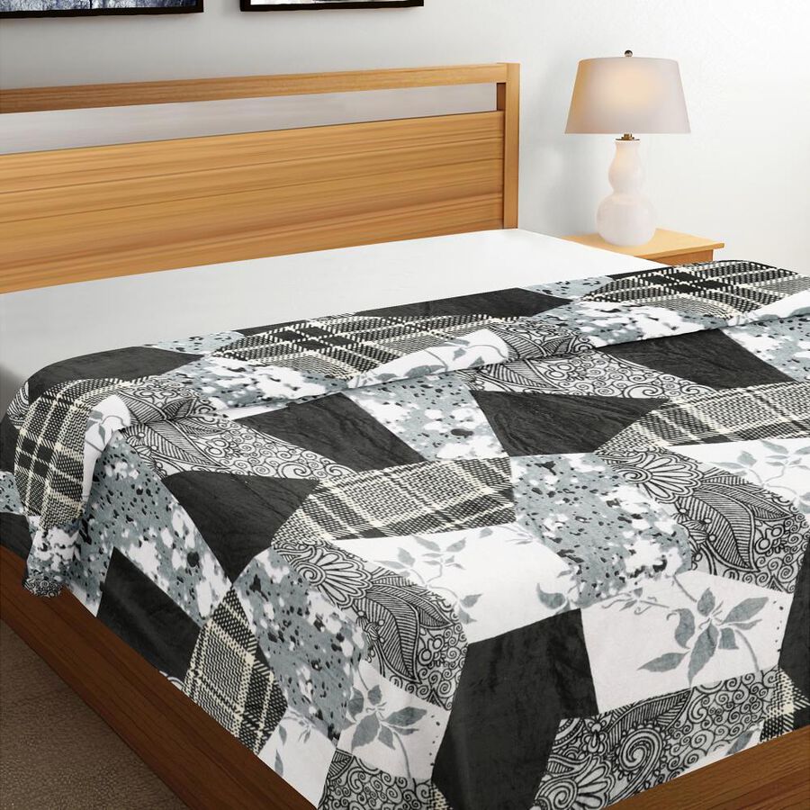 Green Microfiber Blanket , , large image number null