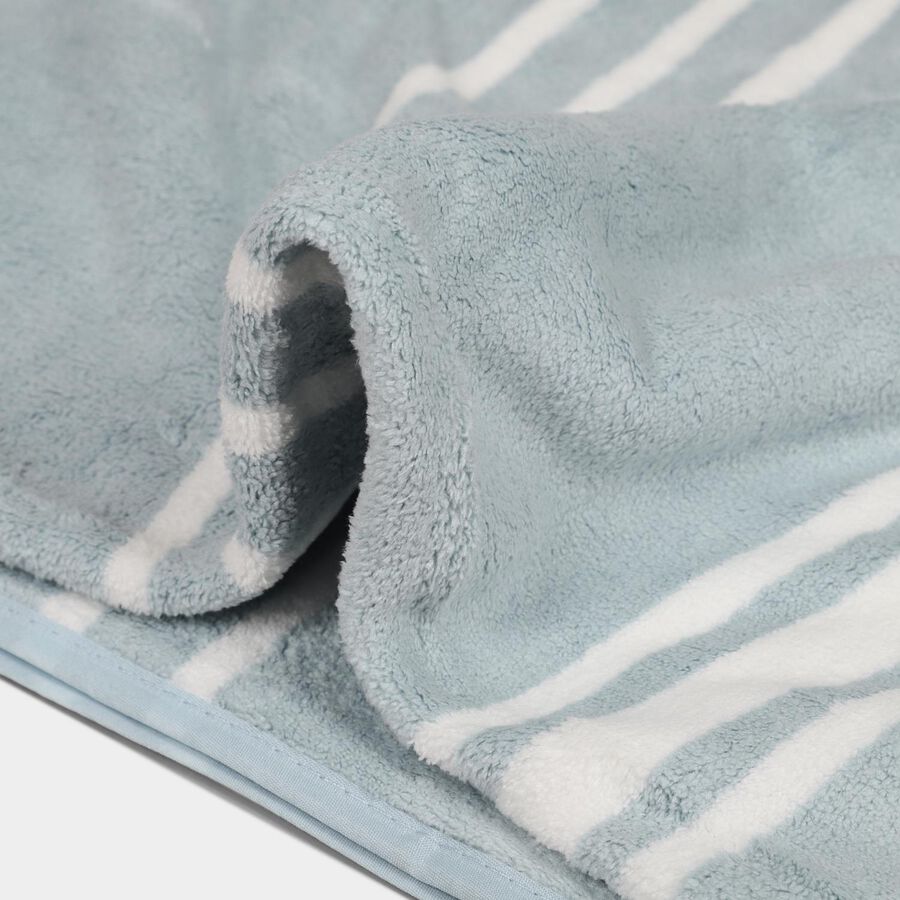 270 GSM Aqua Microfiber Bath Towel, , large image number null