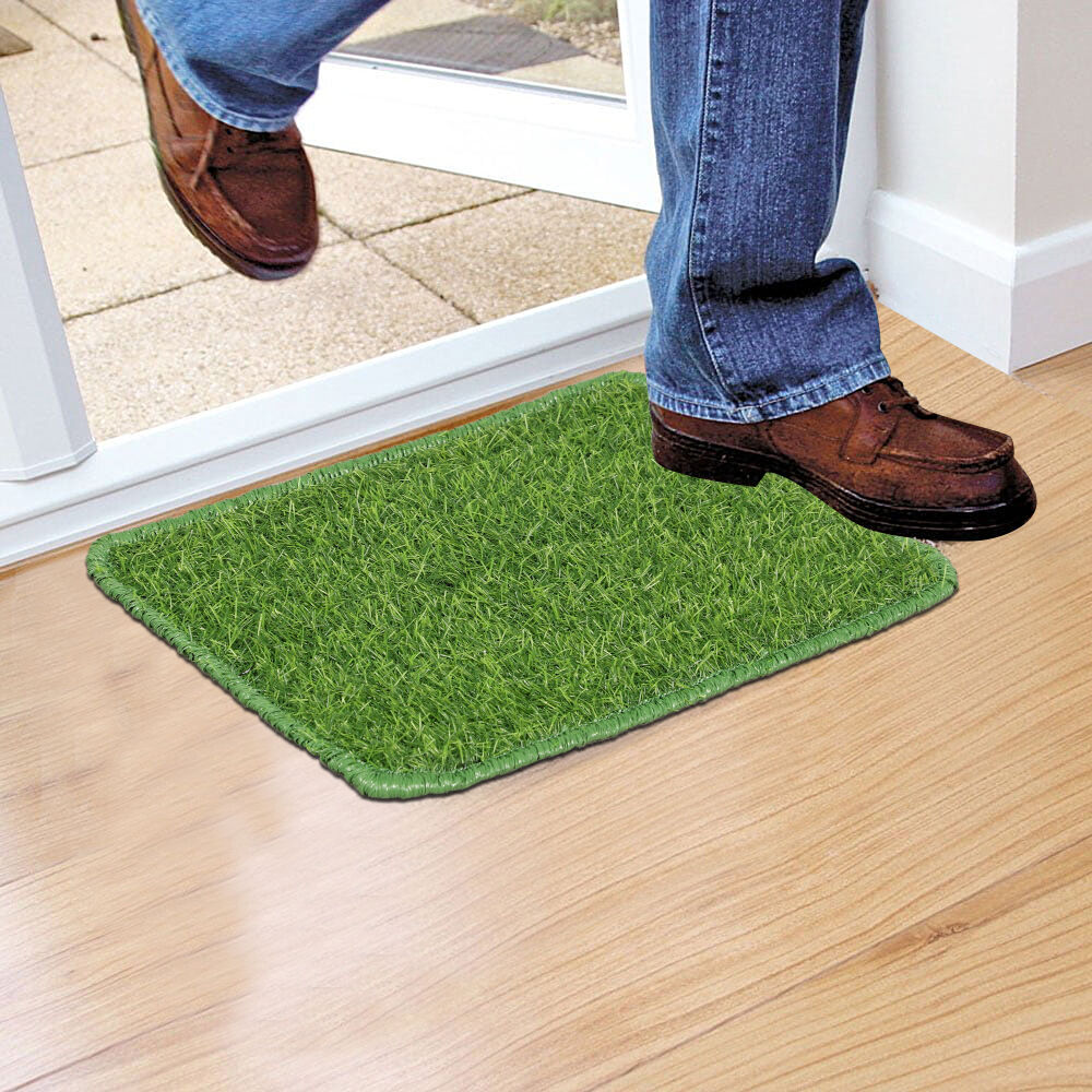 Home Beautiful                         Green Polyester Mats