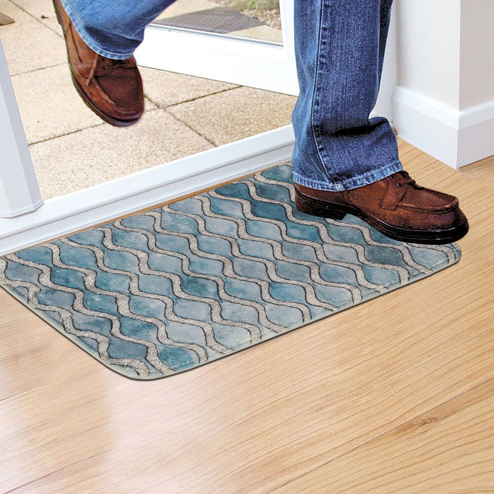 Home Beautiful                         Black Microfiber Mat