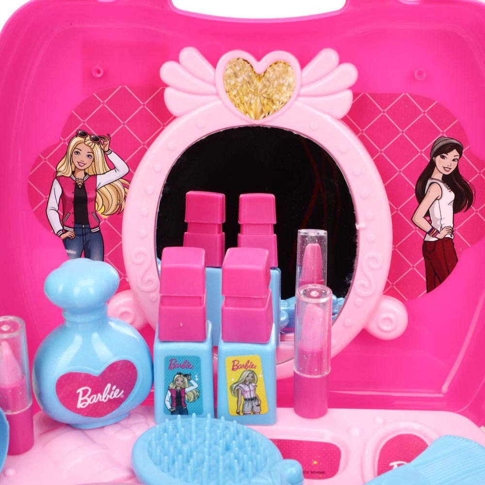 I Toys Barbie Makeup Set Vishal Mega Mart India