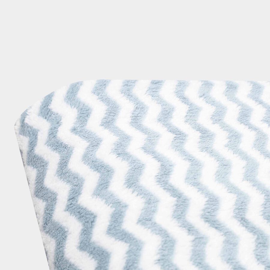 270 GSM Multicolor Microfiber Bath Towel, , large