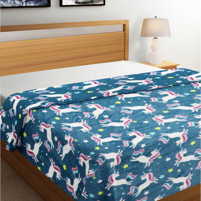 330 GSM Blue Microfiber Blanket