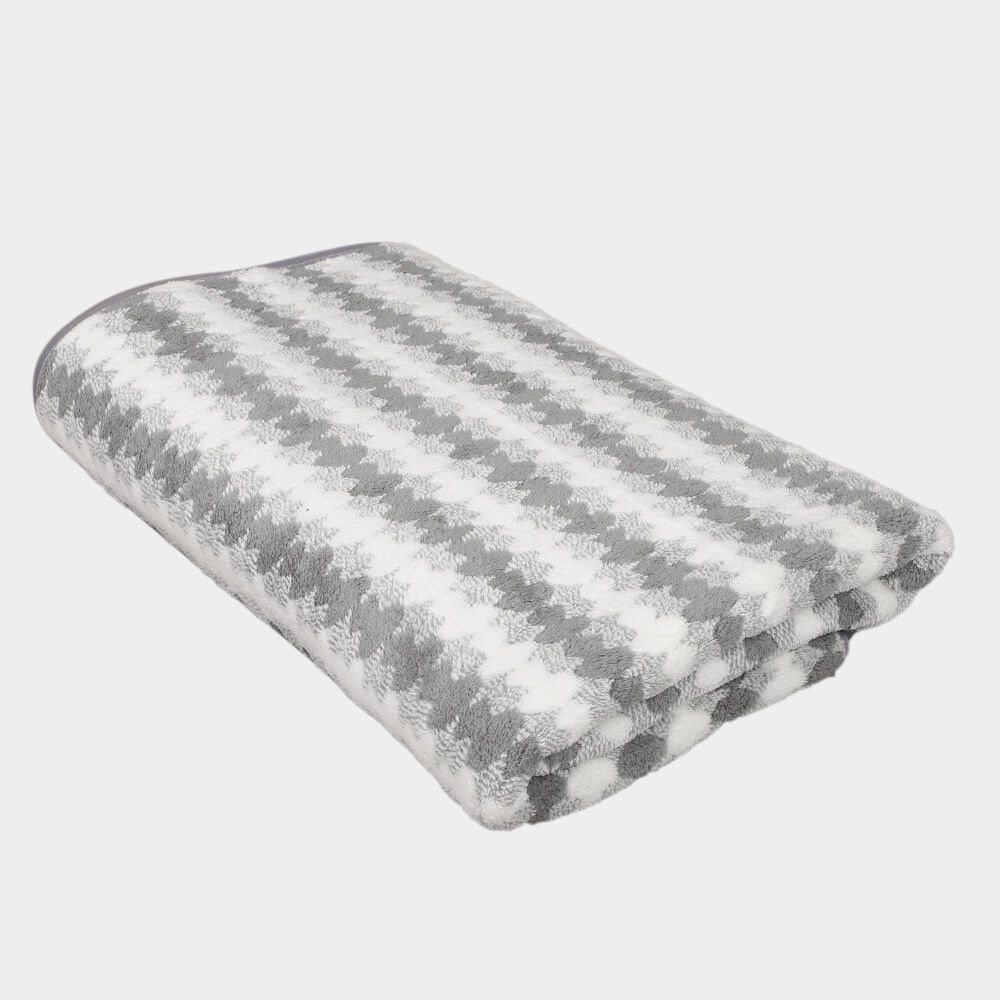Home Beautiful                         220 GSM Grey Microfiber Bath Towel