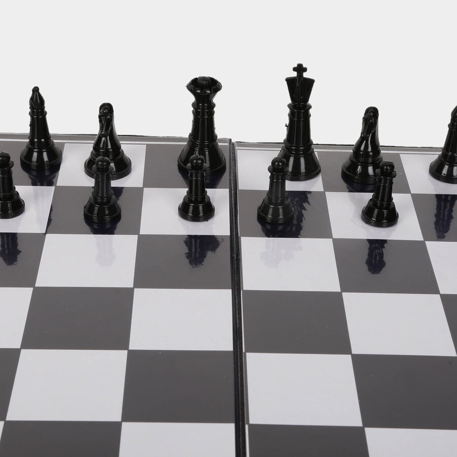 Magnetic chess board, , large image number null