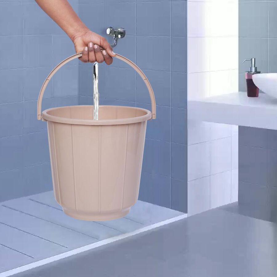 16 L Plastic Bucket, , large image number null