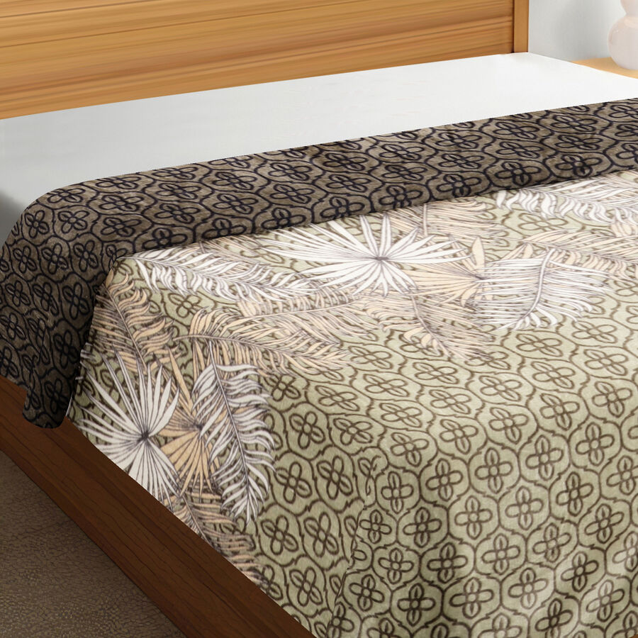 Green Microfiber Blanket, , large image number null