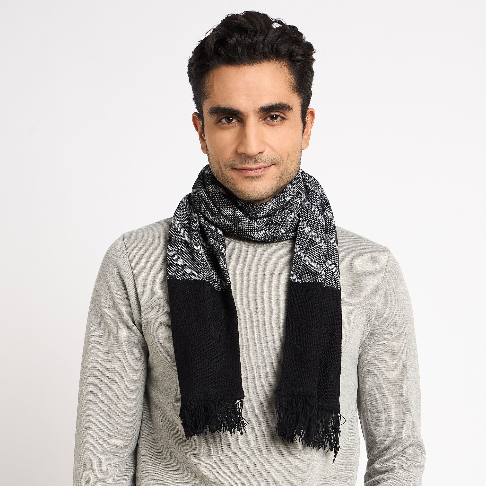 Driftwood Men's Muffler Vishal Mega Mart India